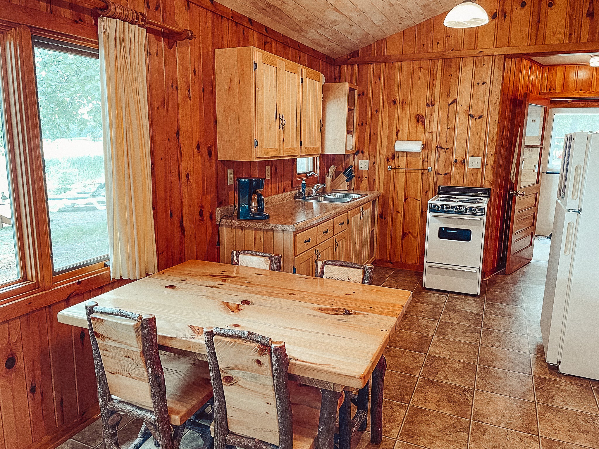 Cabin 2 Family Cabin Rentals Park Rapids, MN Two Inlets Two