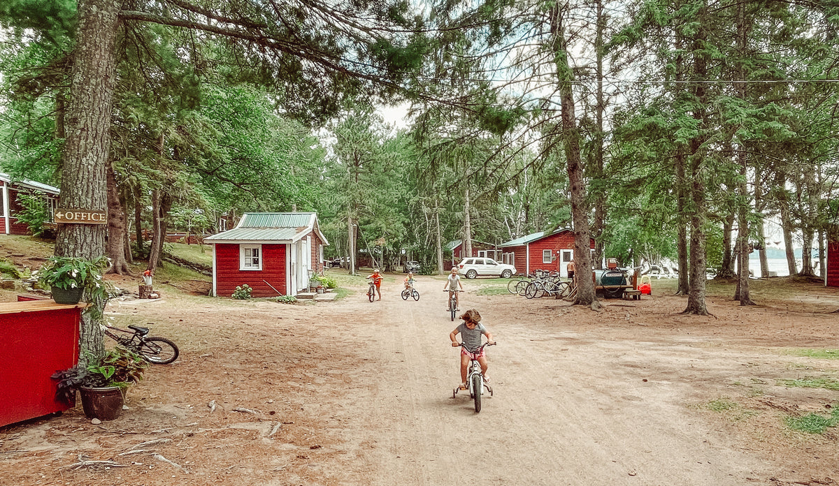 Park Rapids Beautiful Resort, MN - Two Inlets Resort